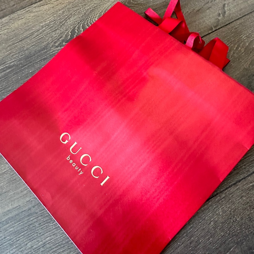 Gucci Beauty paper bag